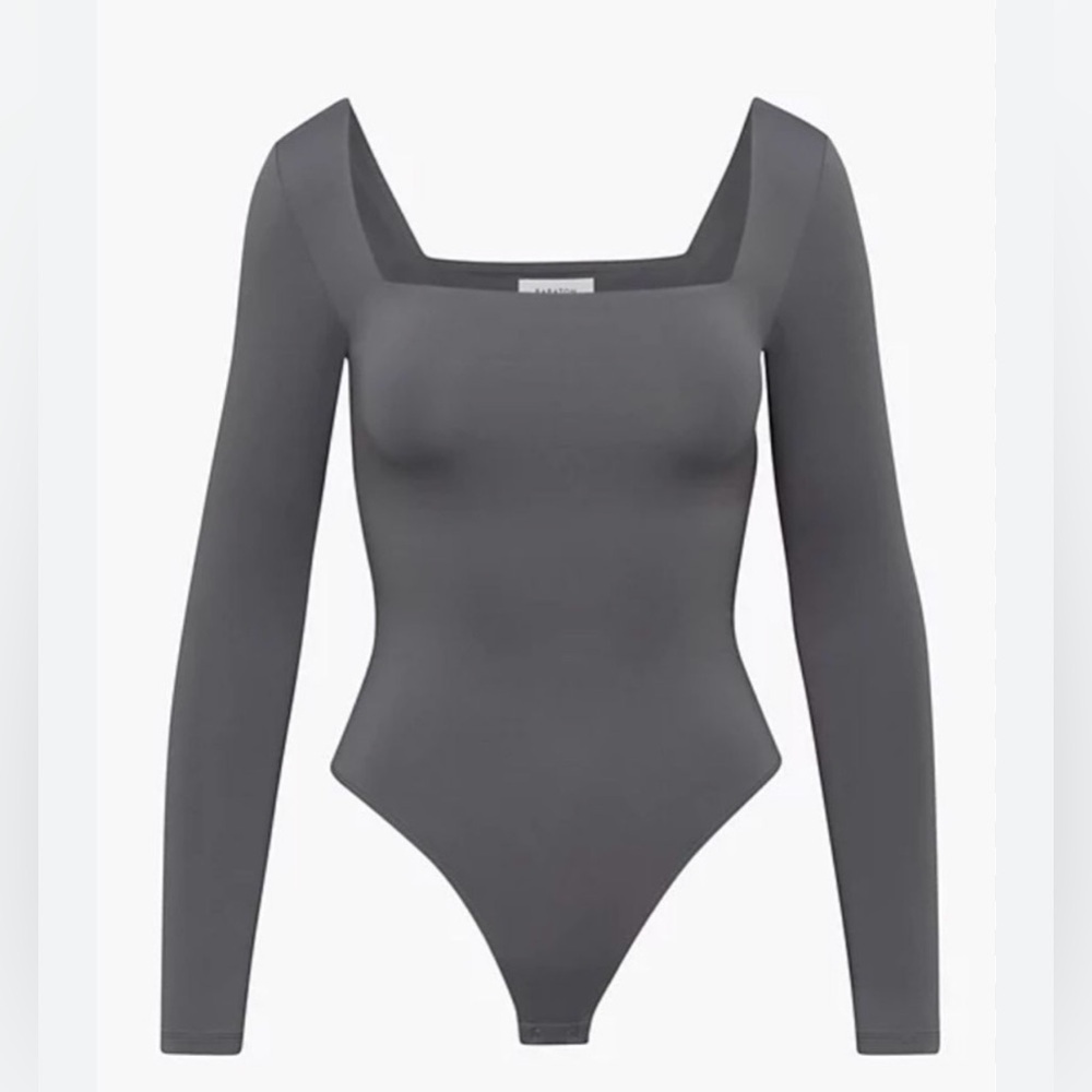 Babaton Aritzia Charcoal Gray Long Sleeve Bodysuit Square Neck Size 2XS